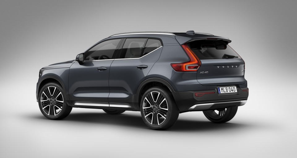 Volvo_XC40_B3-1