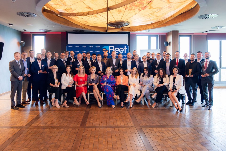 Zdjecie_grupowe_laureatow_Fleet_Derby_2024_(1)
